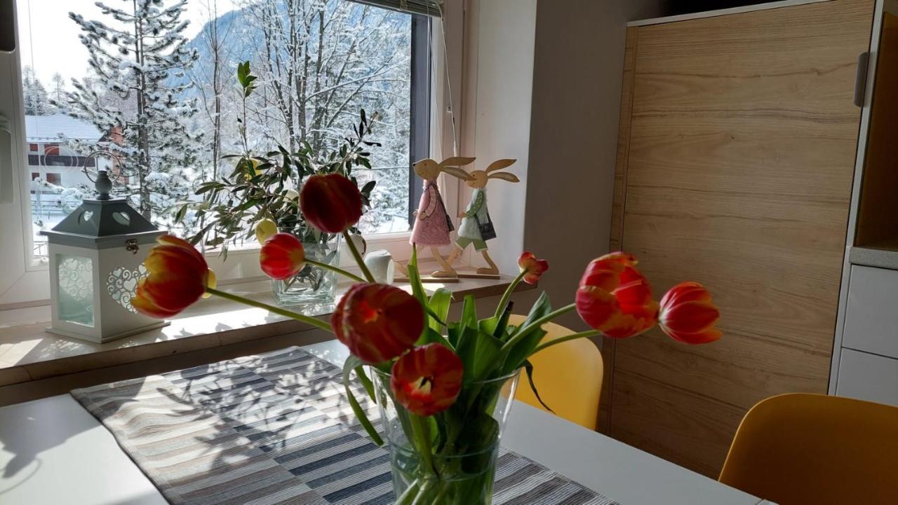 Apartma Marjetica Гозд Мартулек Екстериор снимка